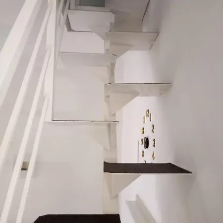 2 Floors Gaia On The Beach Villa *